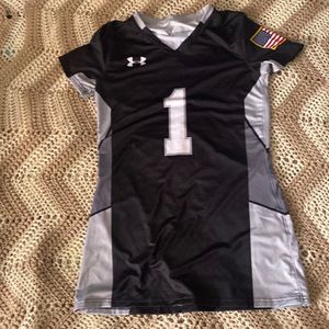 Under armor extra small Mavs Casey jersey black and gray